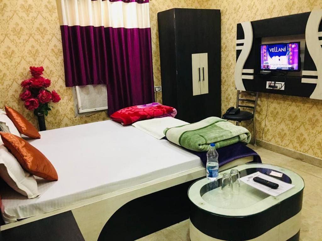 Hotel Natraj 瑟瑟拉姆 外观 照片