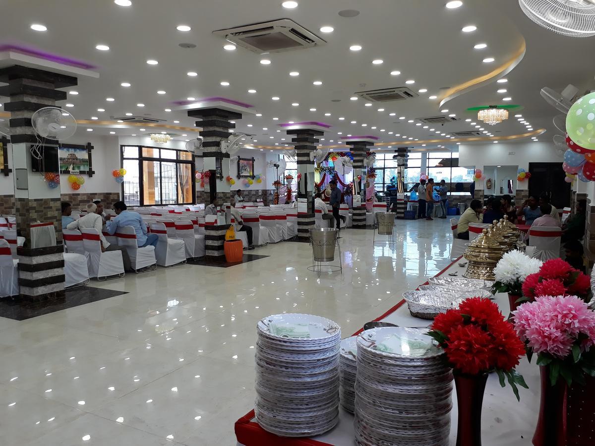 Hotel Natraj 瑟瑟拉姆 外观 照片
