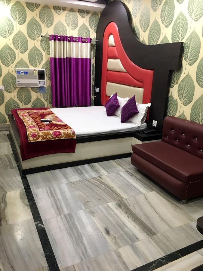 Hotel Natraj 瑟瑟拉姆 外观 照片