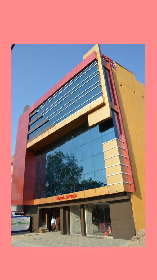 Hotel Natraj 瑟瑟拉姆 外观 照片