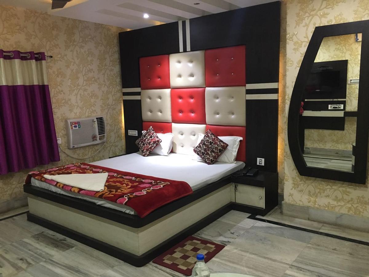 Hotel Natraj 瑟瑟拉姆 外观 照片