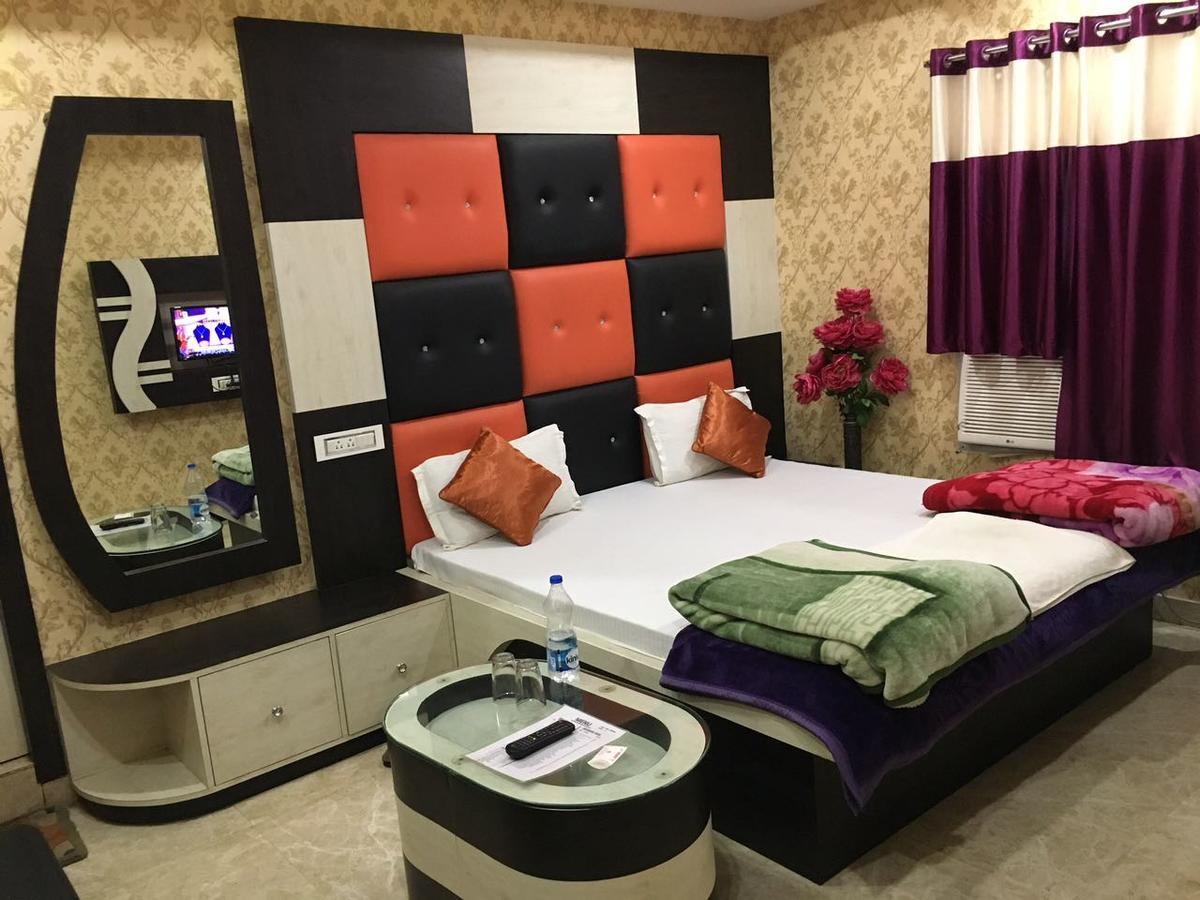 Hotel Natraj 瑟瑟拉姆 外观 照片