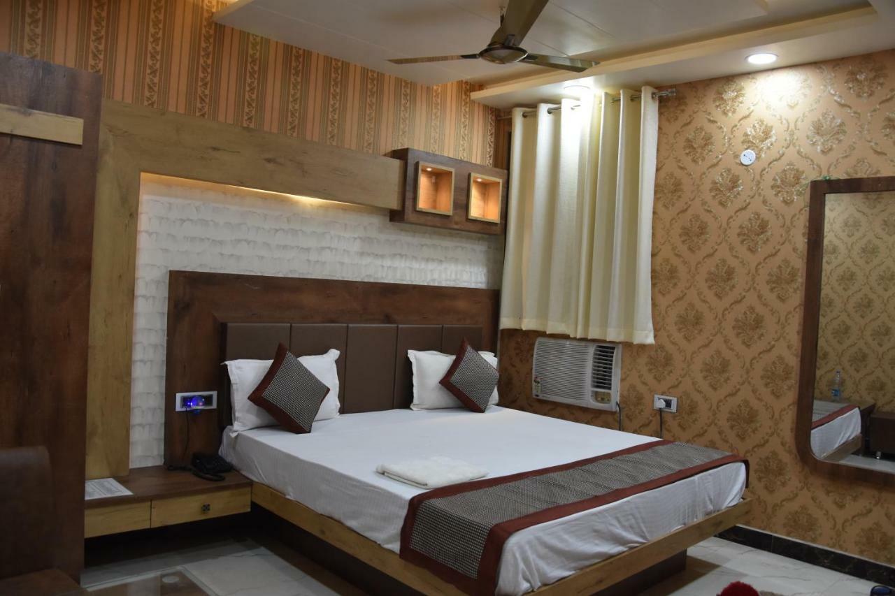Hotel Natraj 瑟瑟拉姆 外观 照片